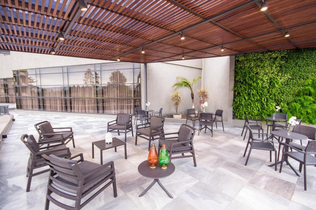 Marriott Sao Paulo Airport Hotel Guarulhos Bagian luar foto The Sky Bar