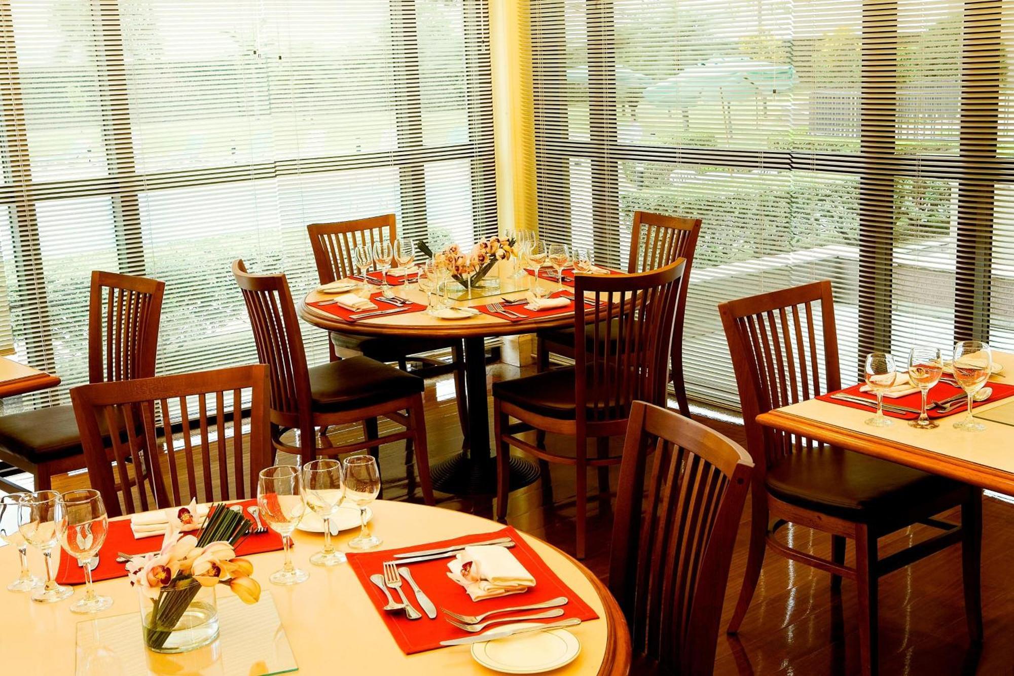 Marriott Sao Paulo Airport Hotel Guarulhos Bagian luar foto Restaurant